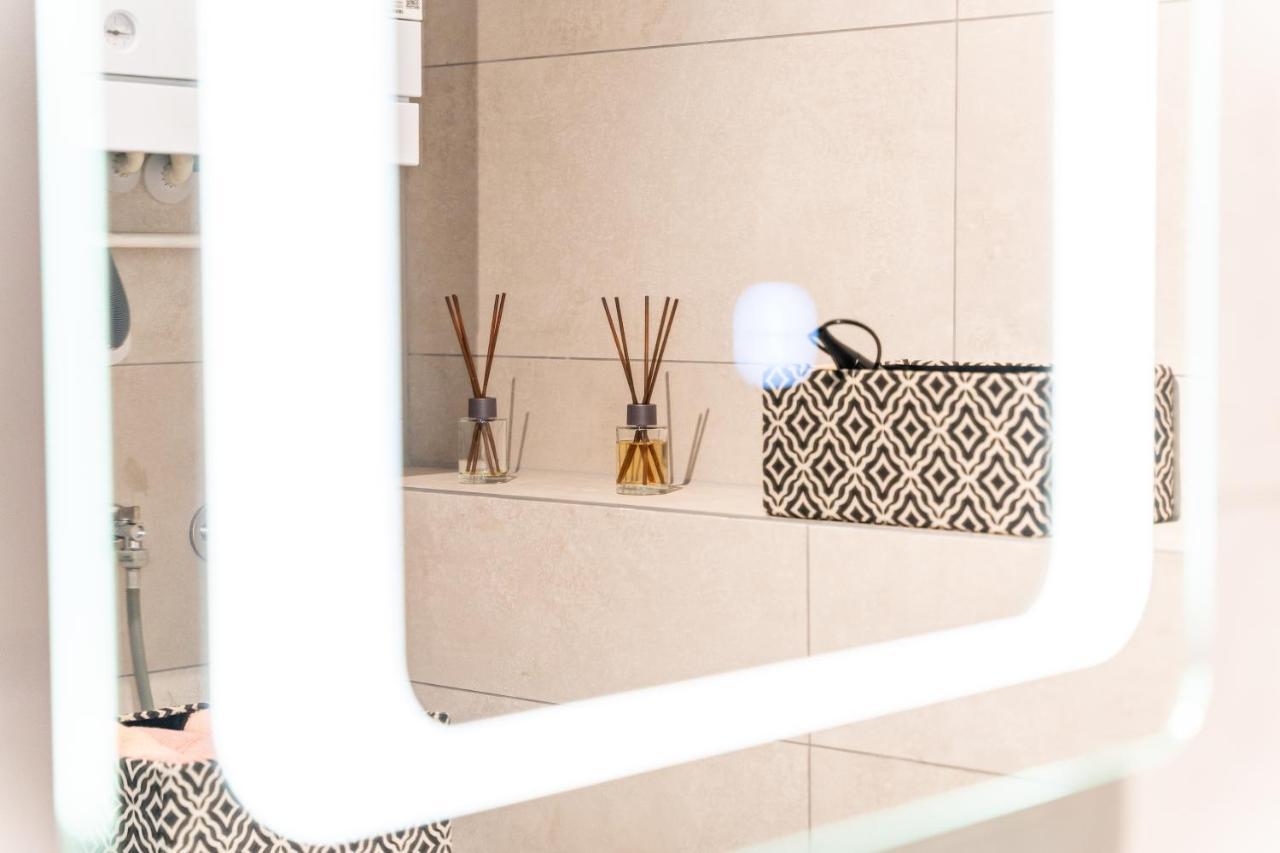Apartment Pia Rijeka Buitenkant foto