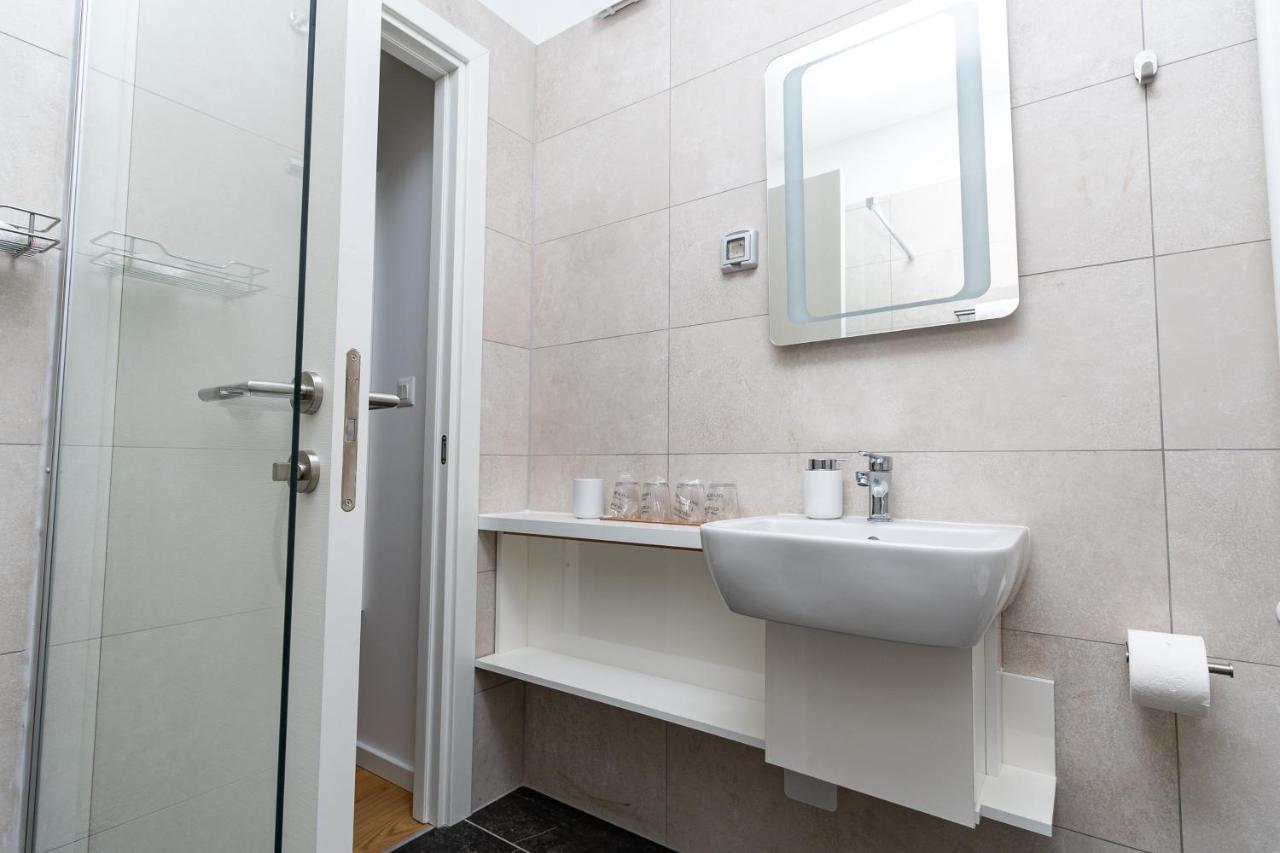 Apartment Pia Rijeka Buitenkant foto